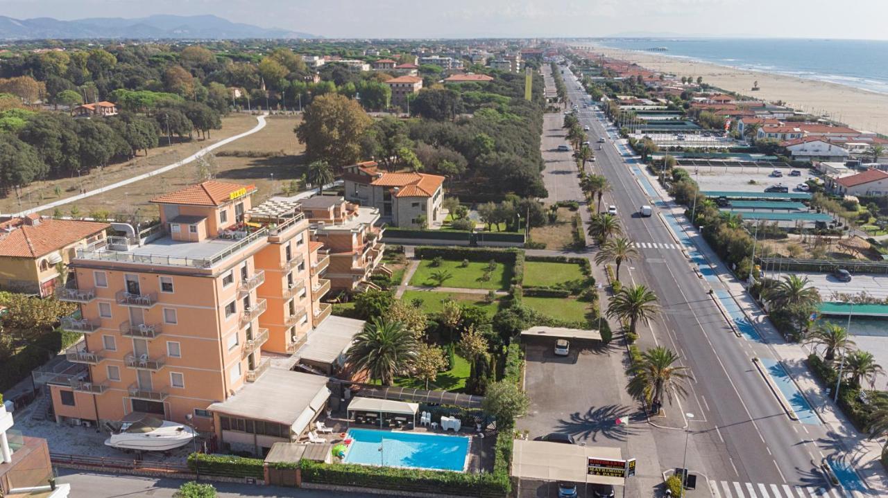 Hotel Bixio Lido di Camaiore Luaran gambar